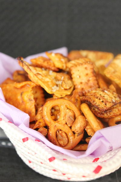 Spicy Asian Party Mix Spicy Asian party mix recipe