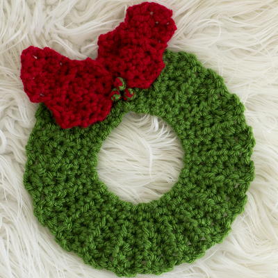 Crochet Christmas Wreath Hot Pad Pattern