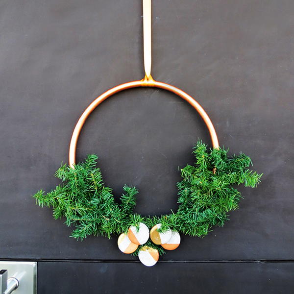 Modern Christmas Wreath Modern Christmas Wreath