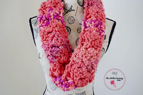 Mixed Up and Twisted Mobius Cowl