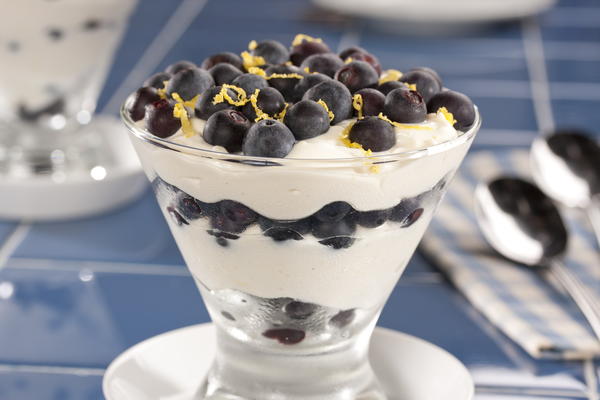 EDR Lemon Cream and Blueberry Parfaits