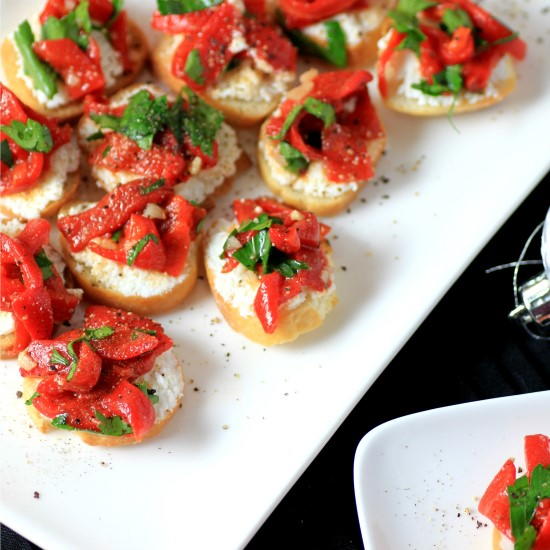 Ricotta Roasted Red Pepper Crostini Ricotta Roasted Red Pepper Crostini