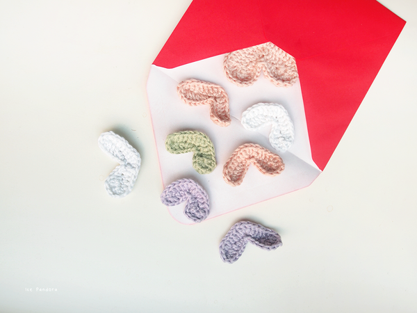 Wide Crochet Hearts Wide Crochet Hearts