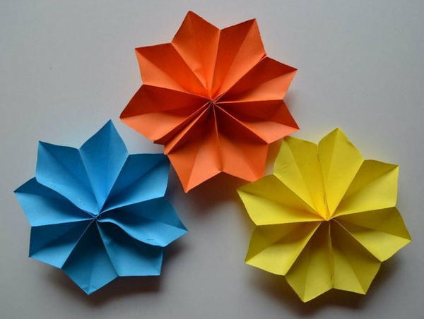 Paper Star DIY Party Decorations Paper Star DIY Party Decorations