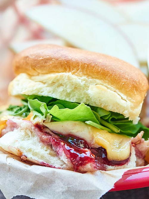 Leftover Turkey Sandwich Leftover Turkey Sandwich