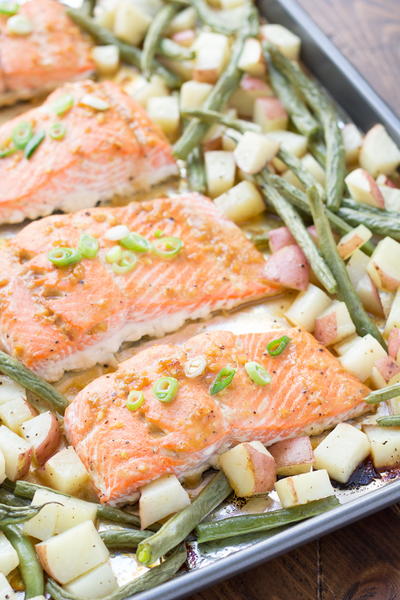 One-Pan Honey Garlic Salmon with Vegetables