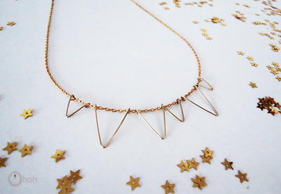 Wire Fanions Necklace