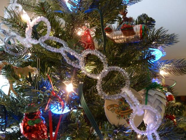 Quick and Easy DIY Garland Quick and Easy DIY Garland