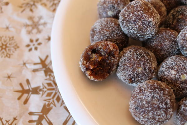 Old-Fashioned Sugar Plums Old-fashioned Sugar Plums