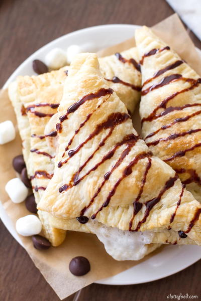 3-Ingredient S'mores Turnovers 3-ingredient S'mores Turnovers