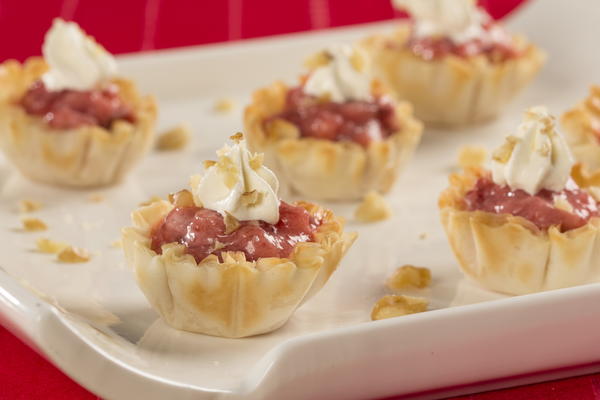 Cherry Dessert Shells