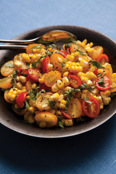 EDR Fresh Corn Salad with Tomatoes and Basil