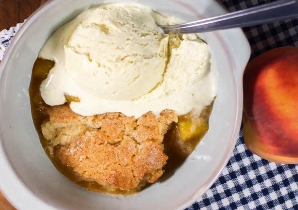 Lazy Day Southern Peach Cobbler Lazy Day Southern Peach Cobbler
