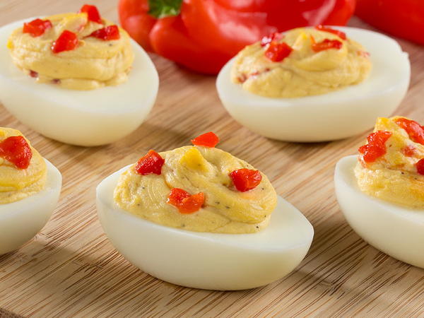 EDR Hummus Deviled Eggs LRG