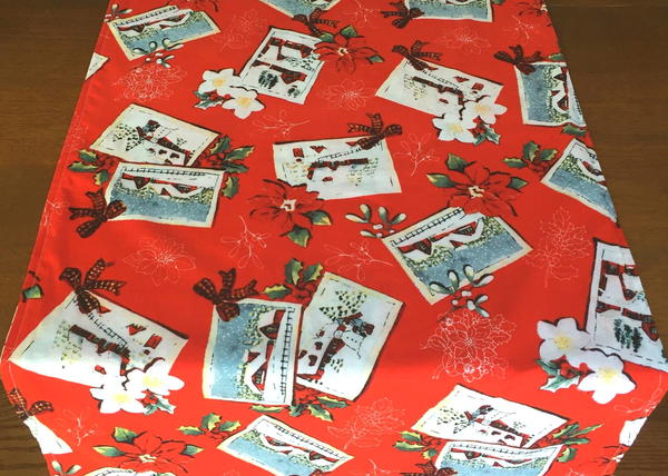 Easy Christmas Table Runner Tutorial Easy Christmas Table Runner Tutorial