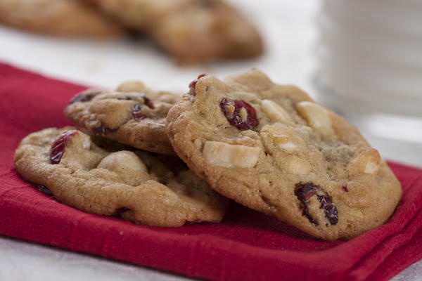 White Chocolate-Cranberry Cookies