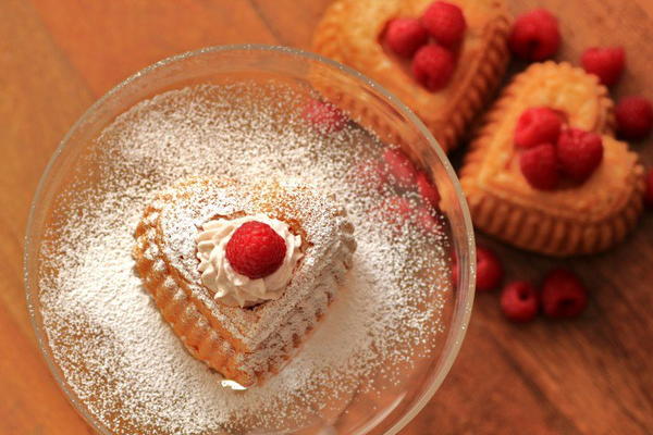 Heart Shaped White Chocolate Cakes with Raspberry Cream
