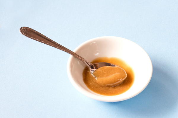 DIY Sugar and Honey Facial Scrub DIY Sugar and Honey Facial Scrub