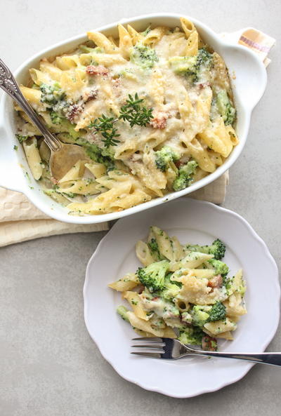 Creamy Broccoli Bacon Pasta Casserole Creamy Broccoli Bacon Pasta Casserole