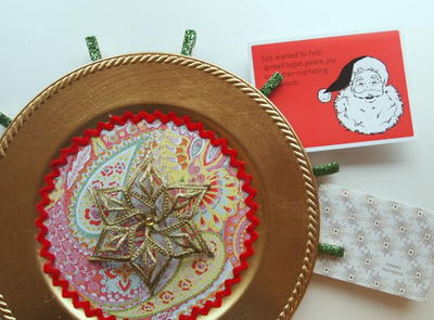 Creative Christmas Card Holder and Display