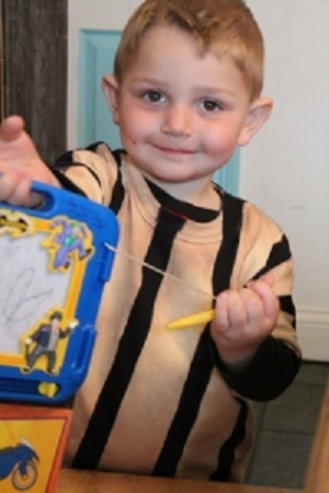 Bleach Stripes Tie Dye T-shirt Bleach Stripes Tie Dye T-shirt