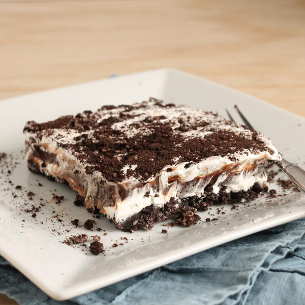 No Bake Chocolate Oreo Lasagna