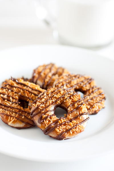 Copycat Samoa Cookies Copycat Samoa Cookies