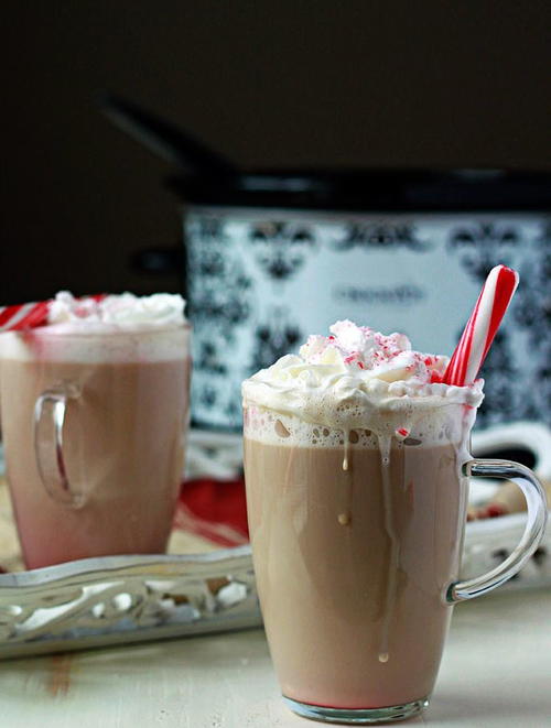 Slow Cooker Peppermint Vanilla Lattes Slow Cooker Peppermint Vanilla Lattes