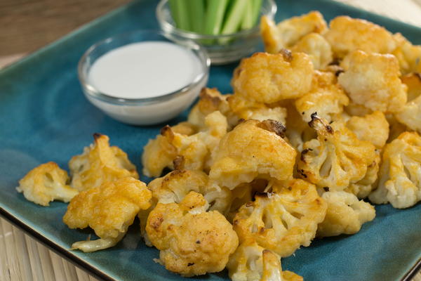 Buffalo Cauliflower Bites