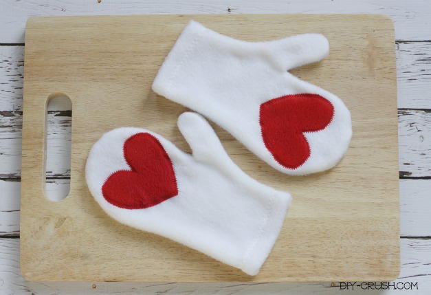 Heart Palms DIY Mittens Heart Palms DIY Mittens
