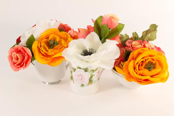 Vintage China Flower Display Vintage China Flower Display