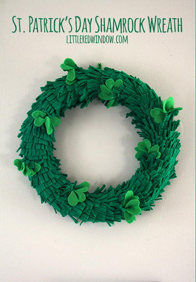 Felt Shamrock DIY Wreath Felt Shamrock DIY Wreath