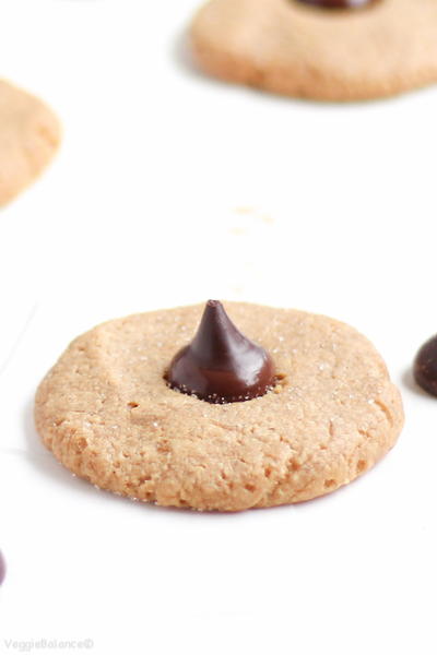 Peanut Butter Blossom Cookies Peanut Butter Blossom Cookies
