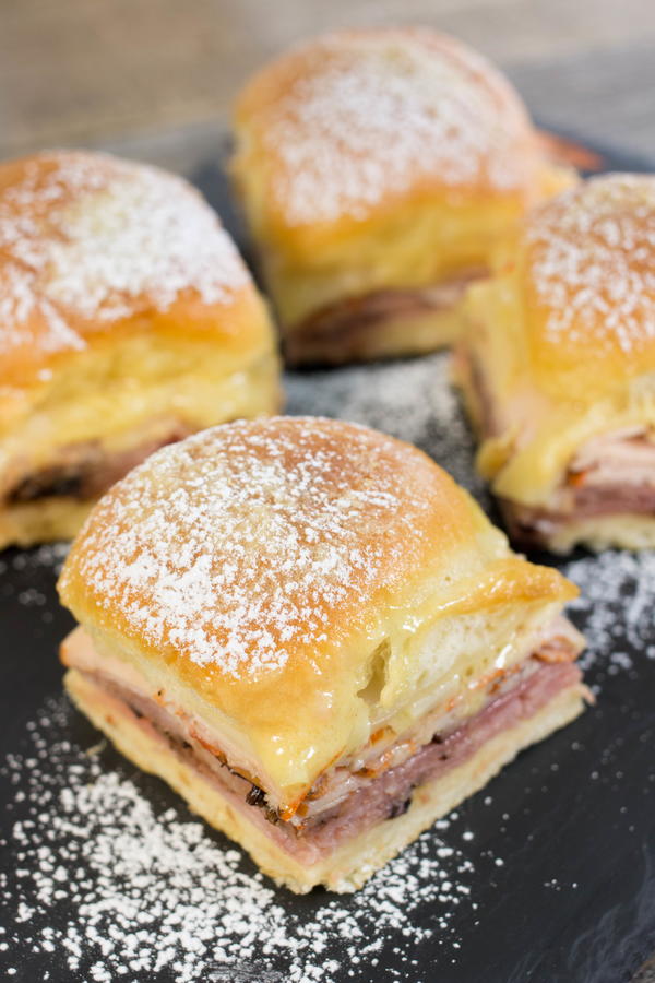 Monte Cristo Brunch Sliders Monte Cristo Brunch Sliders