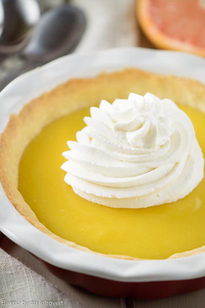 Sweet Grapefruit Pie with Honey Whipped Cream Sweet Grapefruit Pie with Honey Whipped Cream