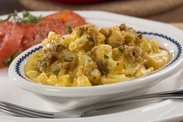 Cauliflower "Mac" and Cheese Cauliflower Mac and Cheese