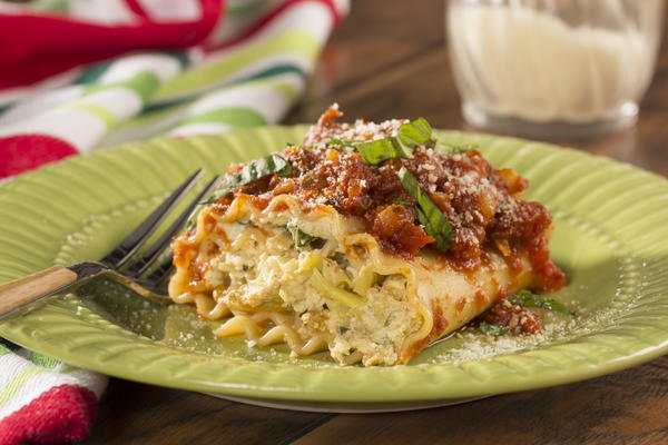 Artichoke Basil Lasagna Rolls