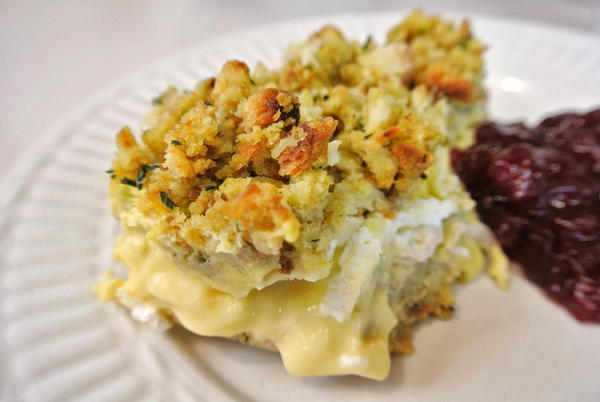 4-Ingredient Chicken and Stuffing Casserole 4-Ingredient Chicken and Stuffing Casserole