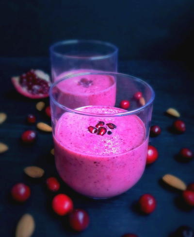 Pomegranate Cranberry Almond Smoothie