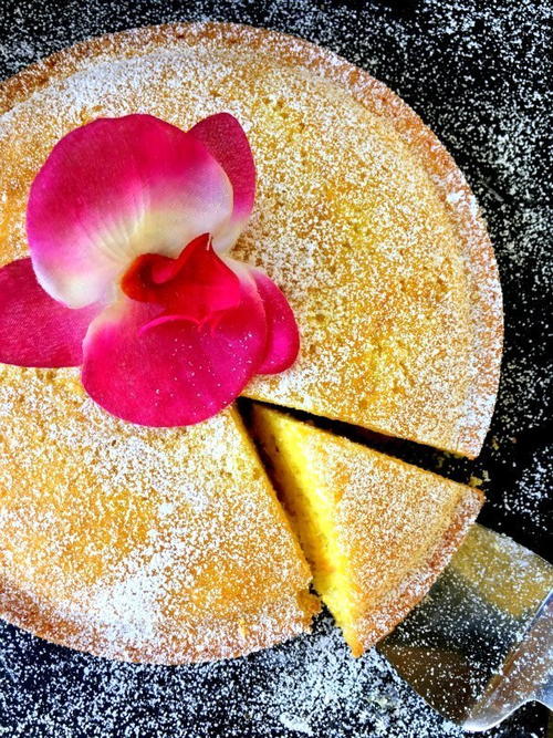 Moist Lemon Yogurt Cake Fluffy and Easy Moist Lemon Yogurt Cake (Fluffy and Easy)