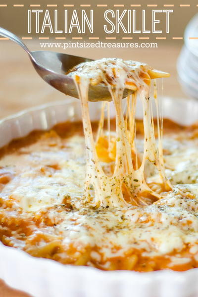 Easy 15 Minute Cheesy Italian Pasta Skillet Easy 15 Minute Cheesy Italian Pasta Skillet