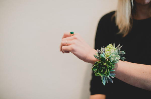 DIY Succulent Wrist Cuff DIY Succulent Wrist Cuff