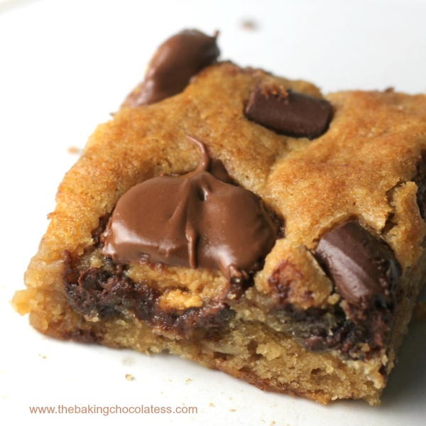 Chunky Monkey Peanut Butter Cup Banana Blondies Chunky Monkey Peanut Butter Cup Banana Blondies