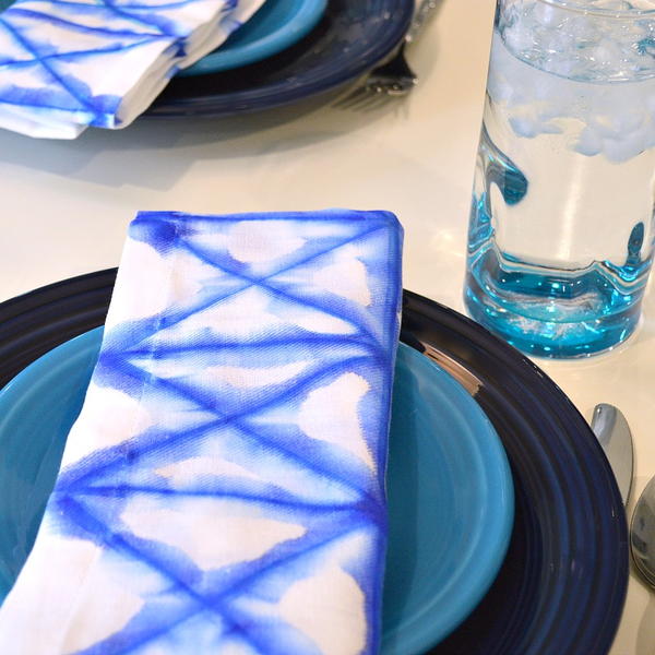 Stunning Shibori Tie Dye Napkins Stunning Shibori Tie Dye Napkins