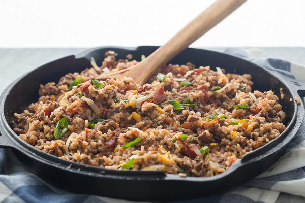 One Pot BBQ Bacon Cheeseburger Rice