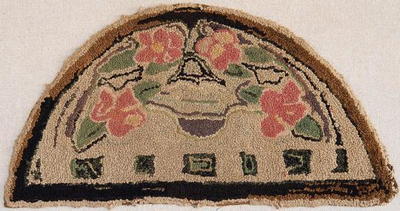 Loving the World of Primitive Rugs Loving the World of Primitive Rugs