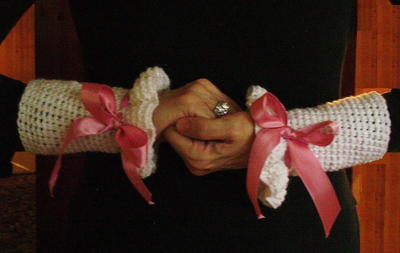 Ruffle Cuffs in Crochet