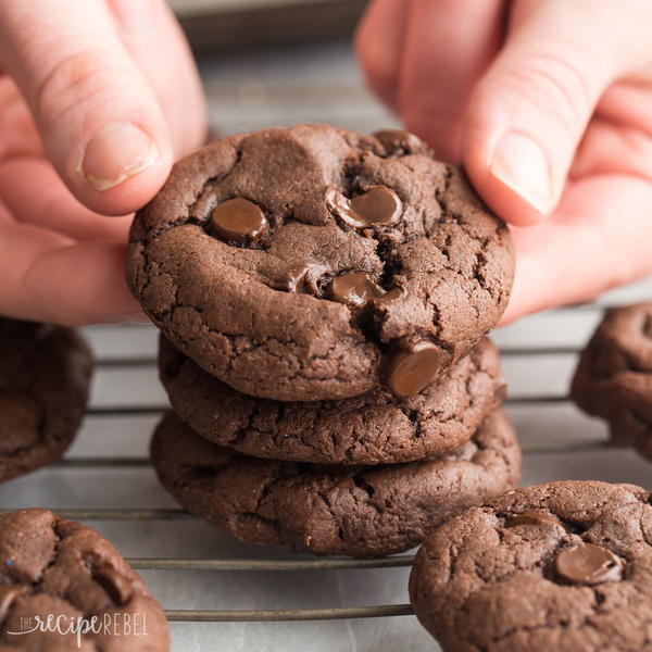 4 Ingredient Double Chocolate Cookies 4 Ingredient Double Chocolate Cookies