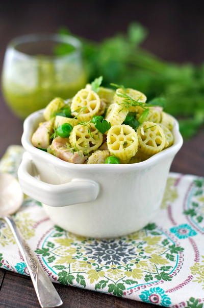 4-Ingredient Spring Pasta 4-Ingredient Spring Pasta