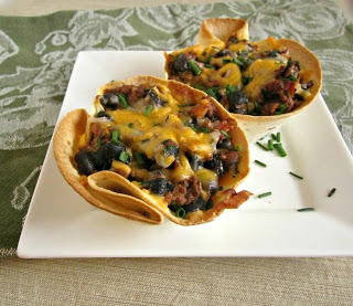 Cheesy Beef Tortilla Cups Cheesy Beef Tortilla Cups